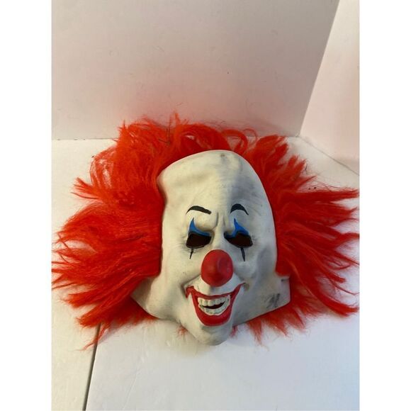 Clown Creepy Scary Halloween Mask Adult "It" PennyWise? Rubber?